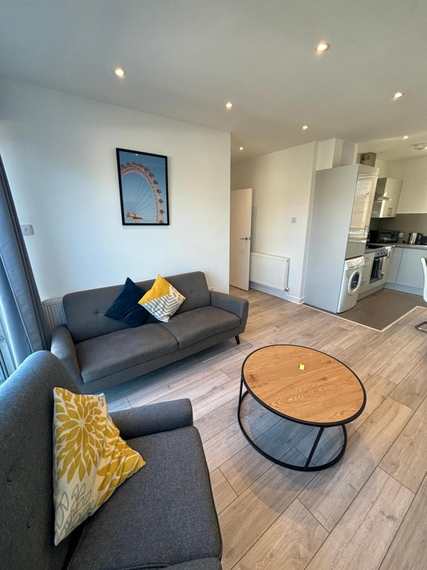 Access Euston Appartement Londen Buitenkant foto