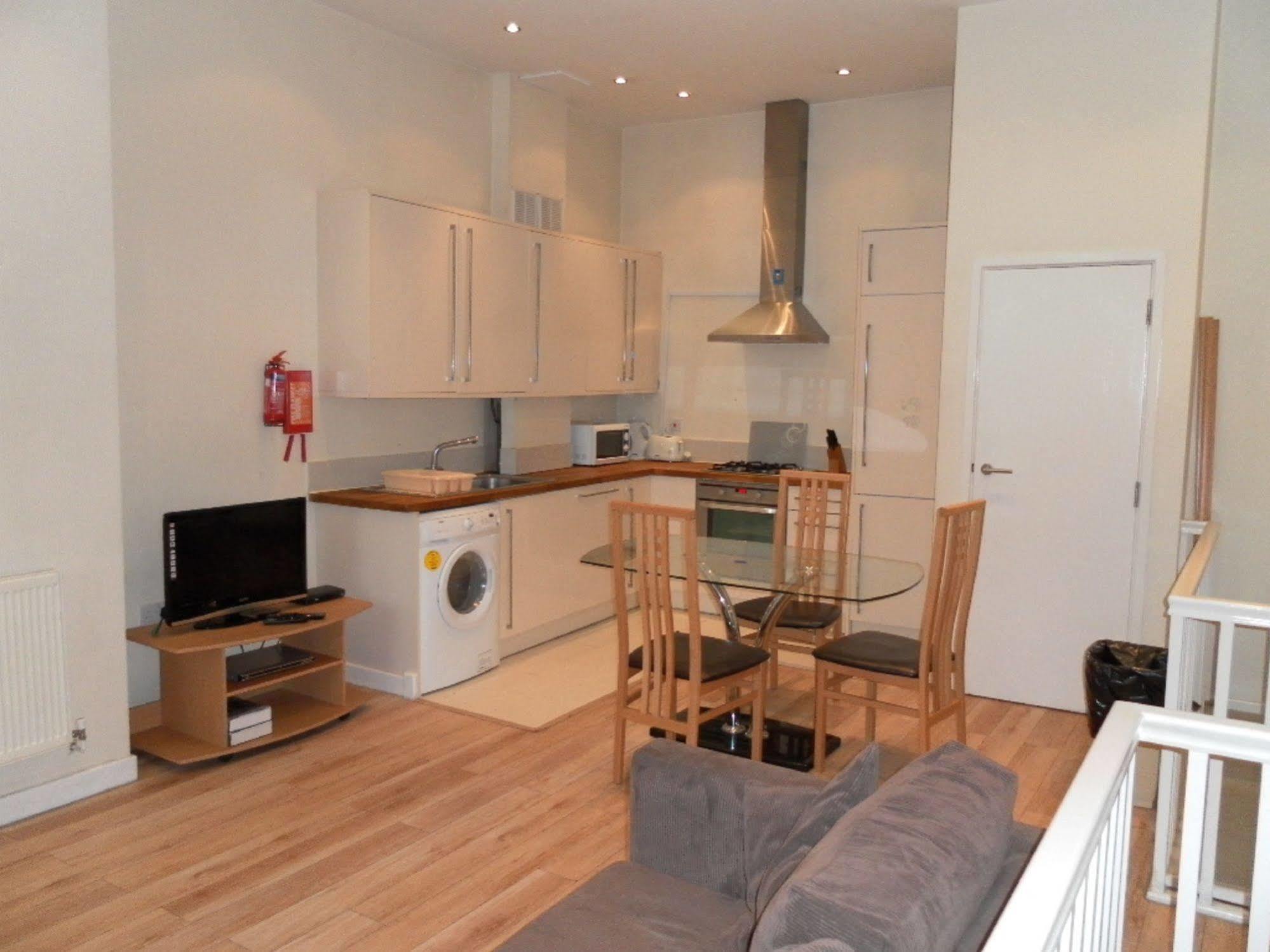 Access Euston Appartement Londen Buitenkant foto